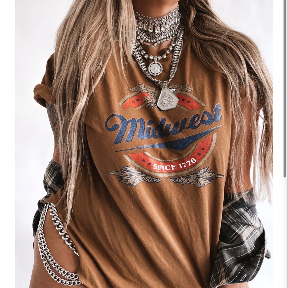 PEBBY FOREVEE • SIDE SLIT TEE •MIDWEST XL